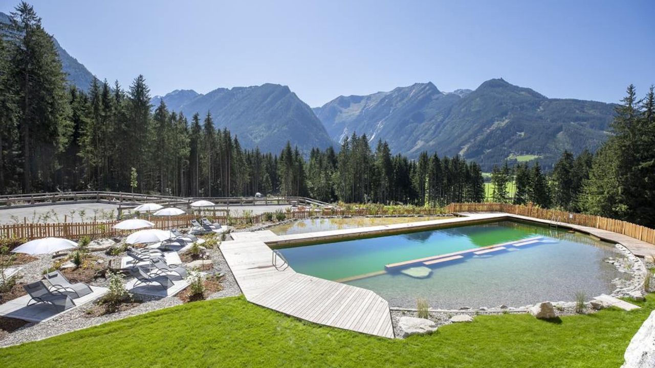 PoolOfHouse PoolOfHouse